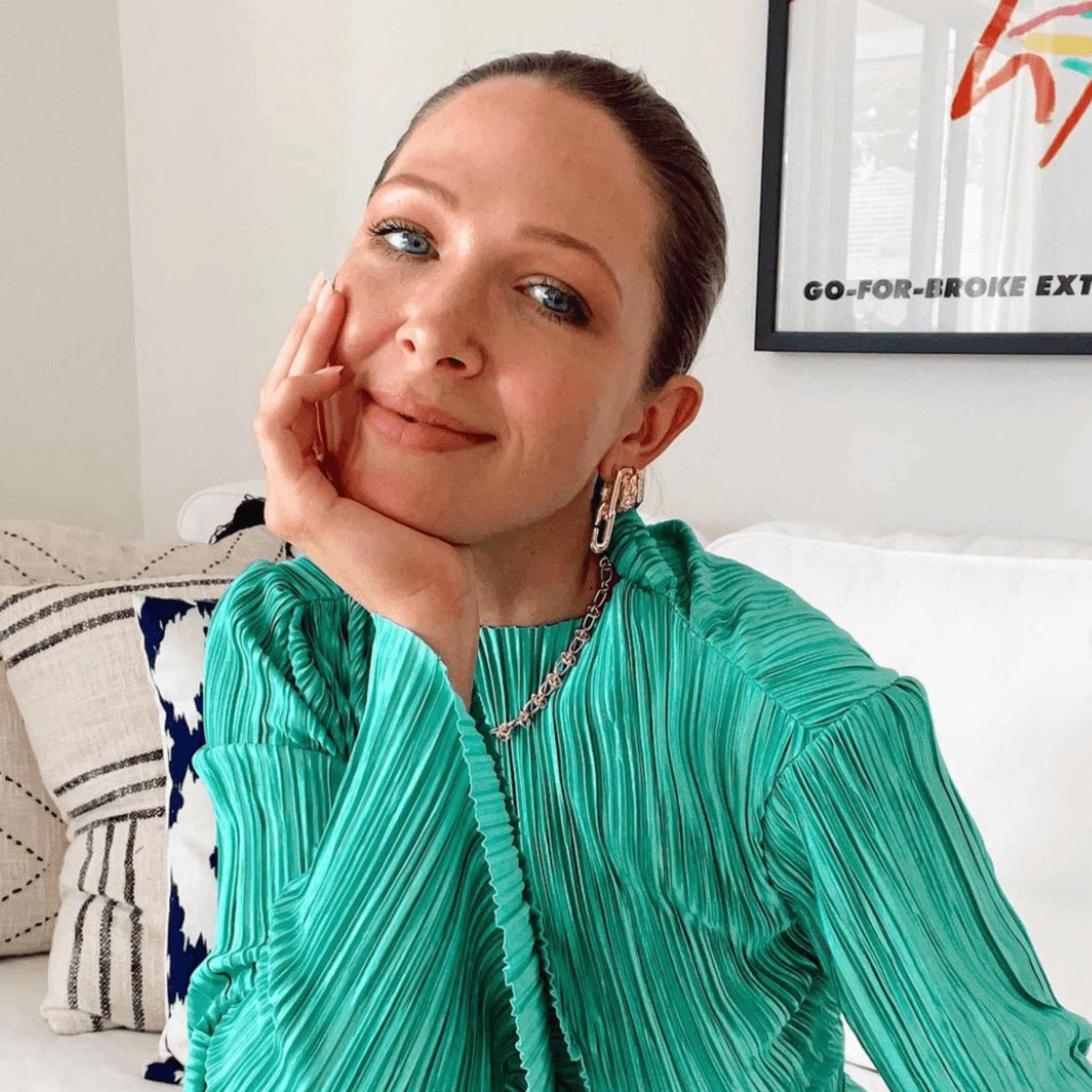 WARDROBE NON-NEGOTIABLES ACCORDING TO ANNABEL FALCO