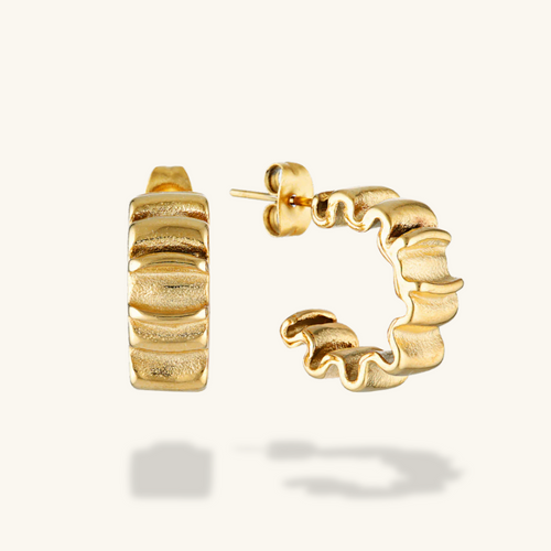 Poppy Wrinkle Earrings (Gold)